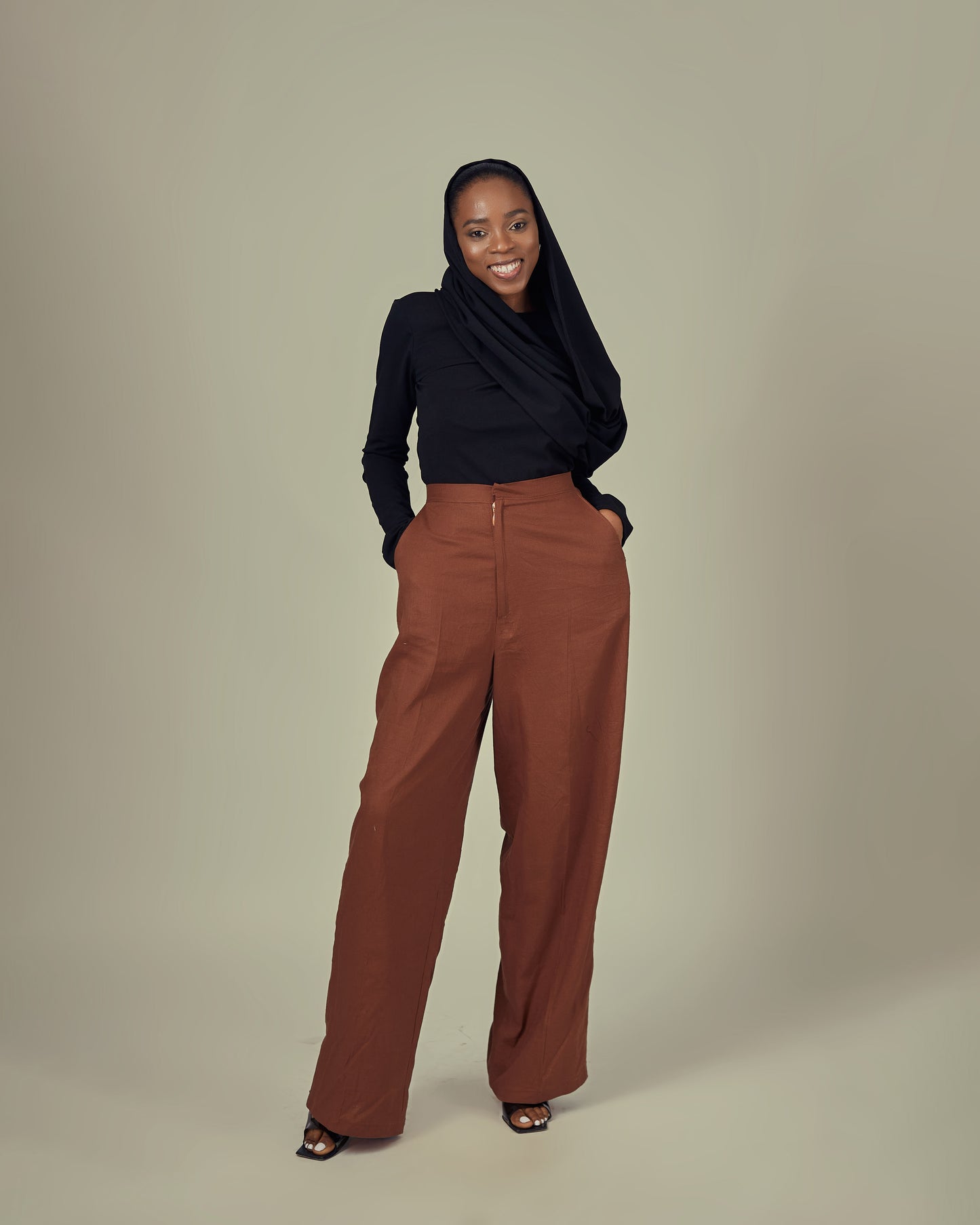 LINEN TROUSERS