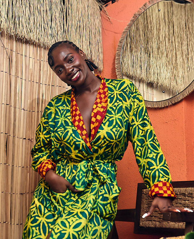 EWU REVERSIBLE ROBE